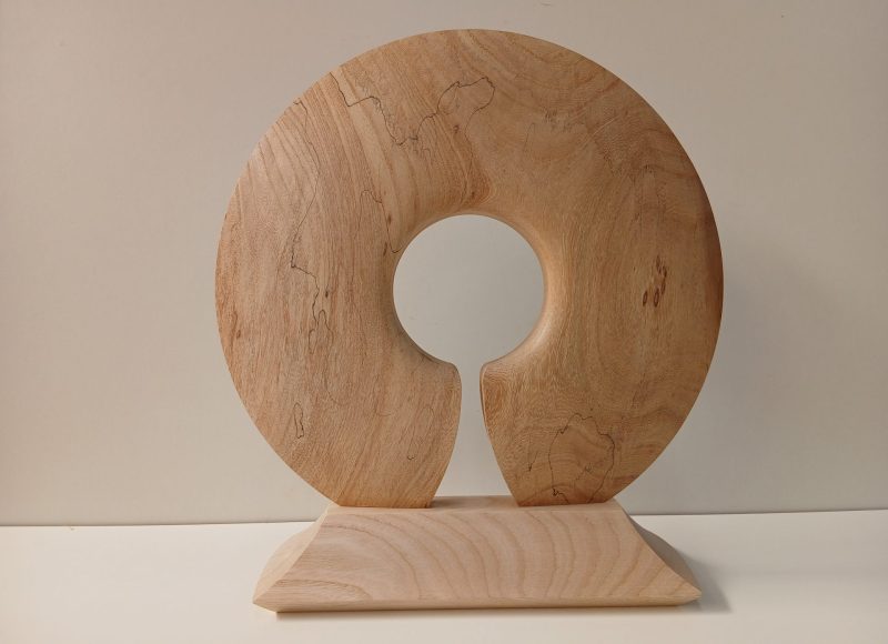 Trophée en bois tourné