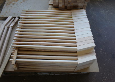 oup blanc tourneur sur bois